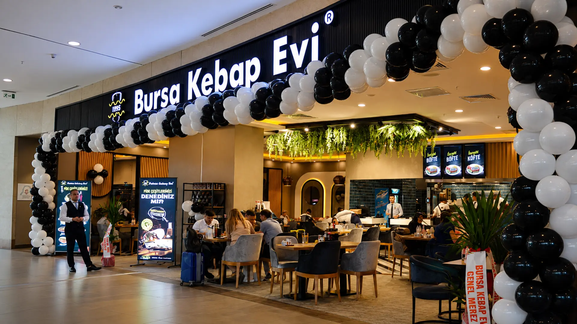 Bursa Kebap Evi Franchise Büyümesini Yeni AVM Şubeleriyle Sürdürüyor