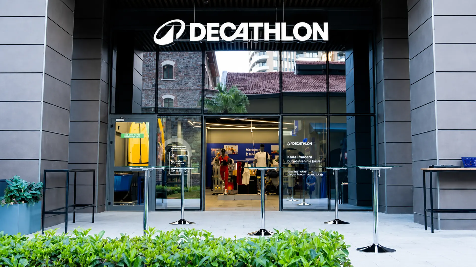 Decathlon, İzmir Mahall Bomonti’de Yeni Mağazasını Açtı